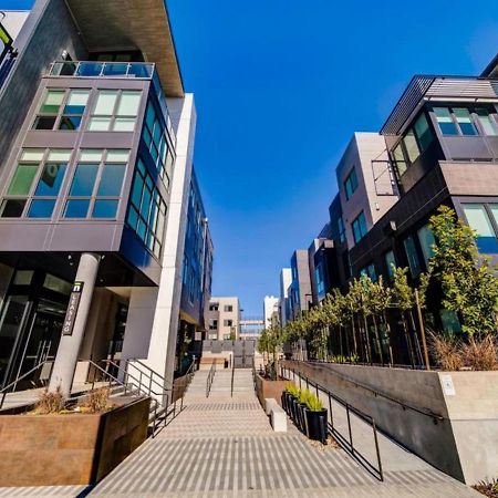 Novo Apartments Маунтин Вю Екстериор снимка